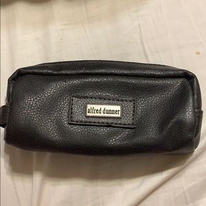Alfred Dunner travel case